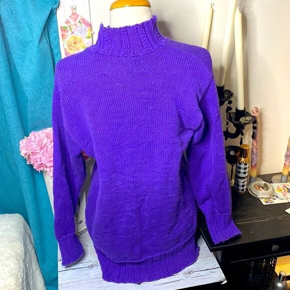 🌷VINTAGE🌷 Long Knit Turtleneck Sweater Dress - Picture 9 of 9
